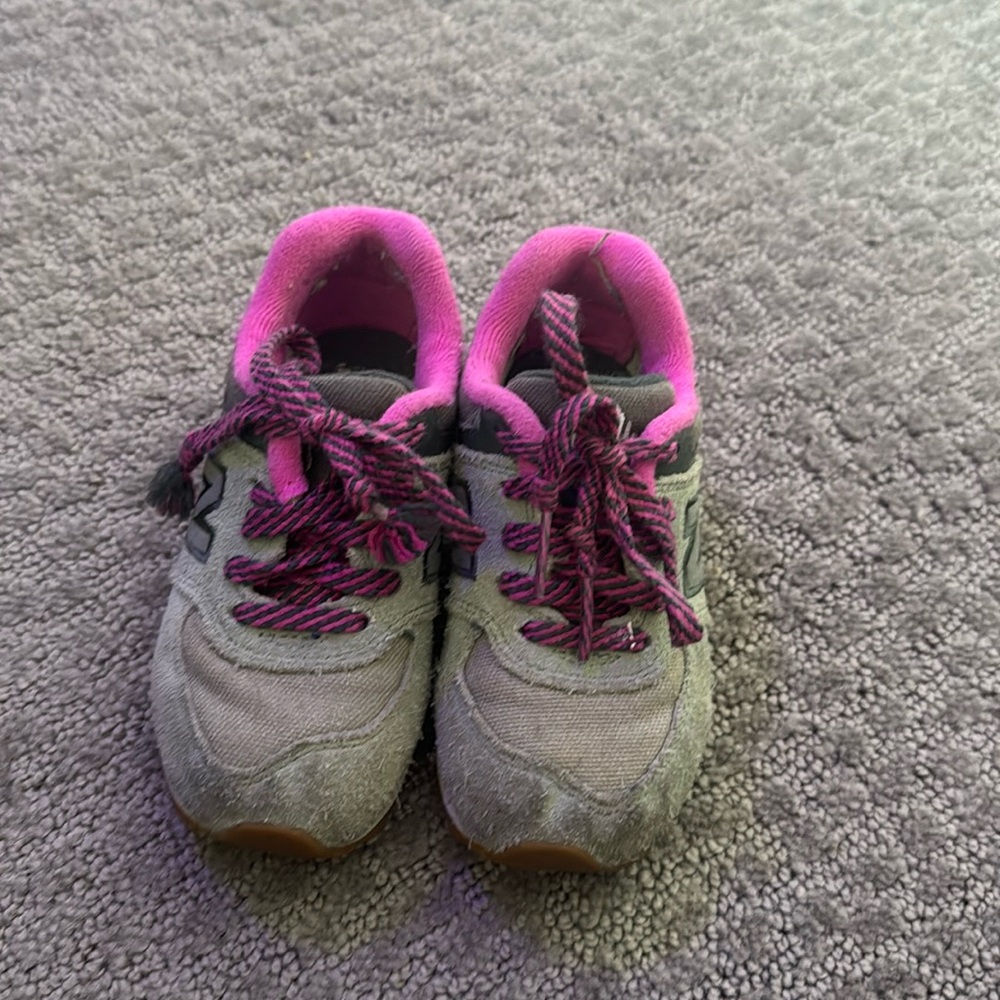 Toddler new balance sneakers